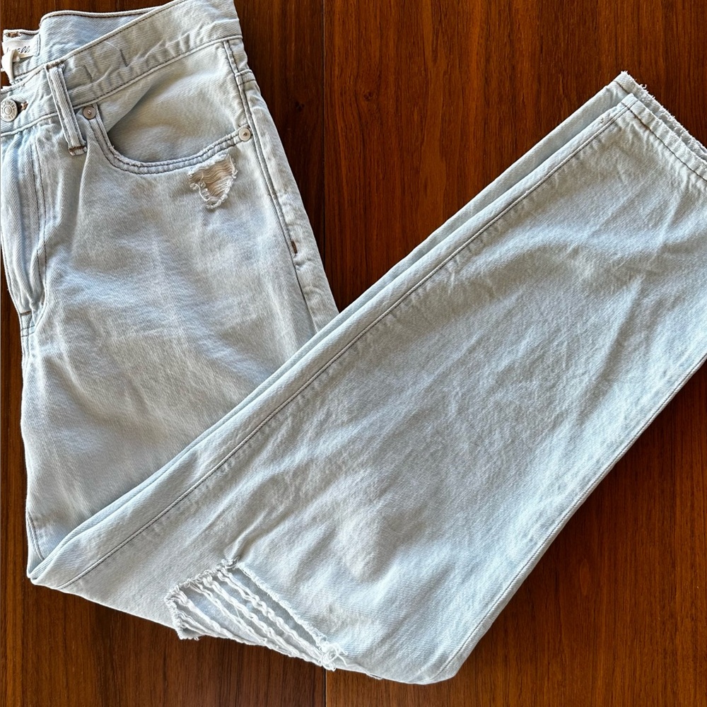 Madewell Women’s Light Wash Slouchy Boy Jeans